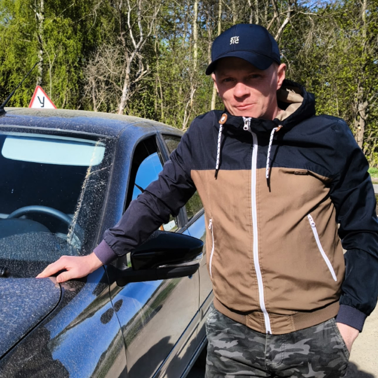 Останин Михаил ул.Свиязева 11  тел.89504636385