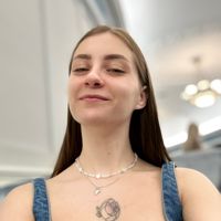 Попова София
