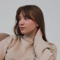 Полина
