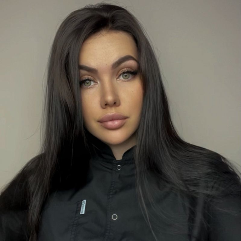 Анна Колодяжная