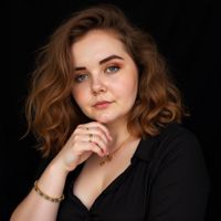 Ольга (мастер маникюра)