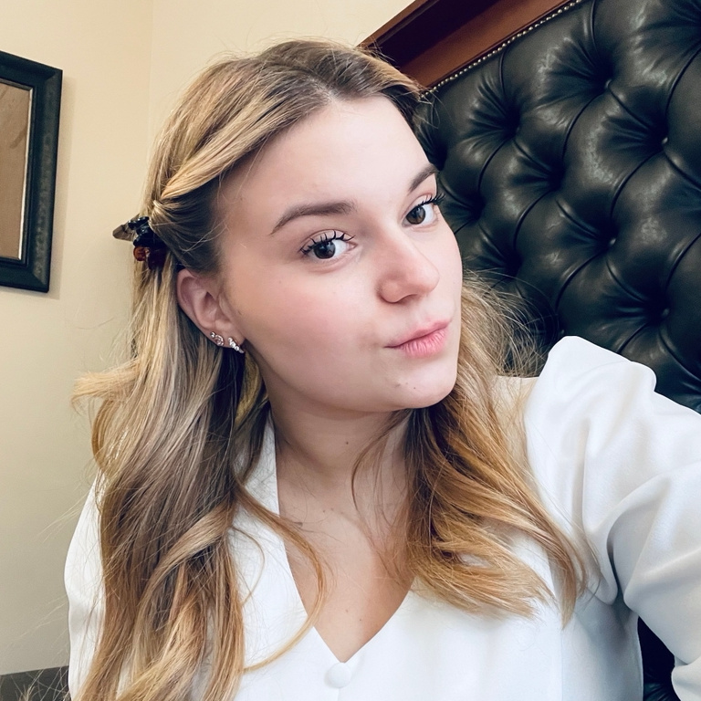 Киямова Арина