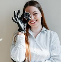Полина