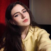 Б Анна