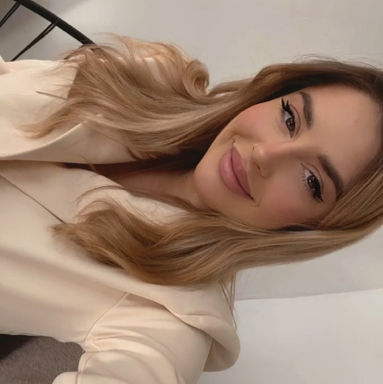 Анжелика Суховольская