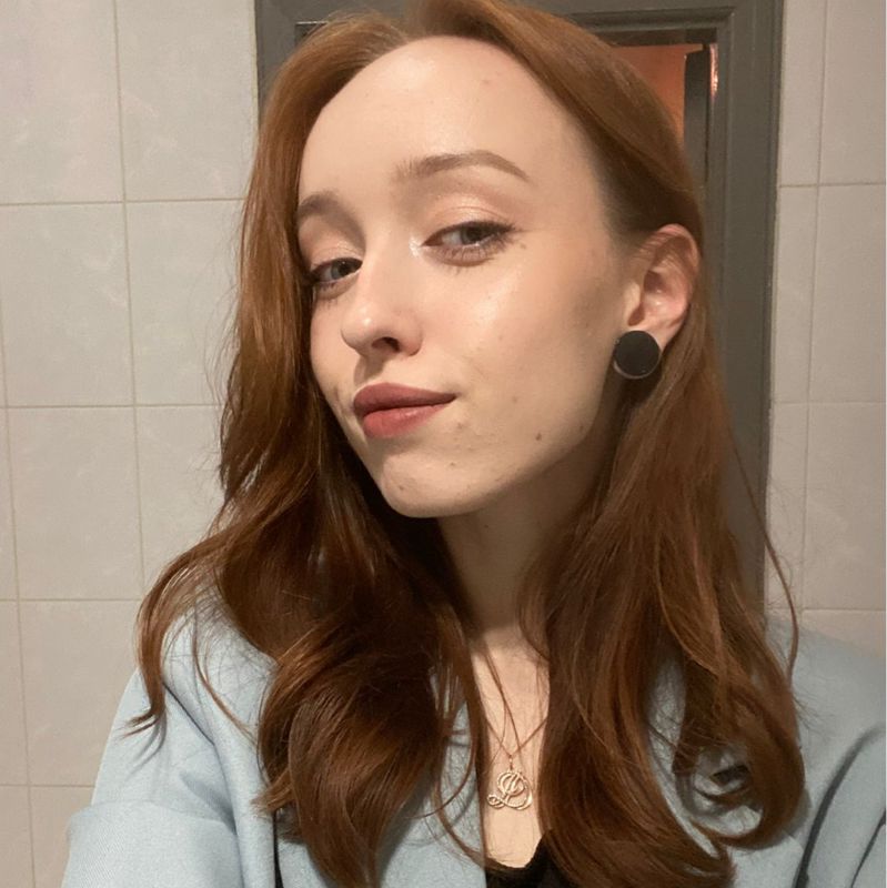 Полина