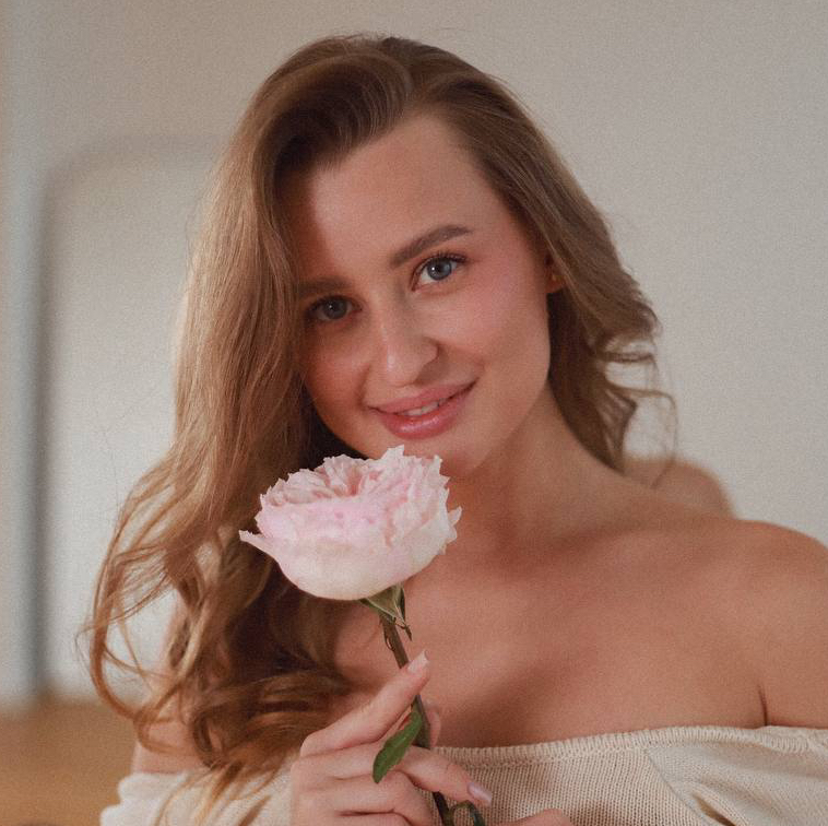 Хохрякова Александра