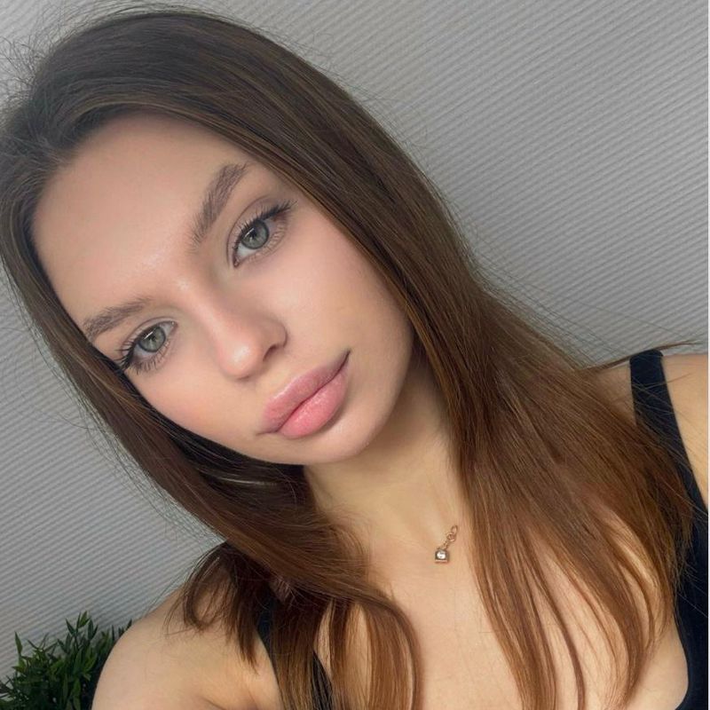 Полина