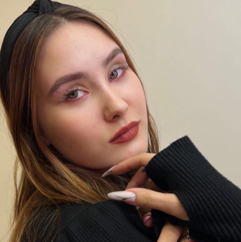 Ева
