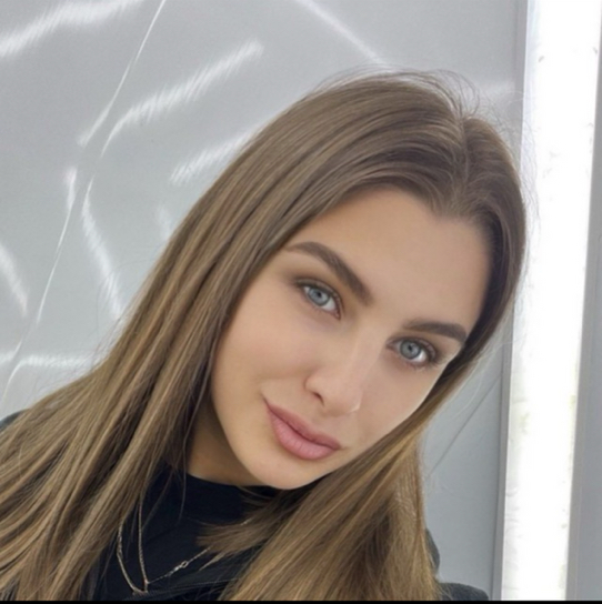Надя