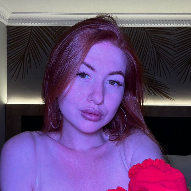 Полина