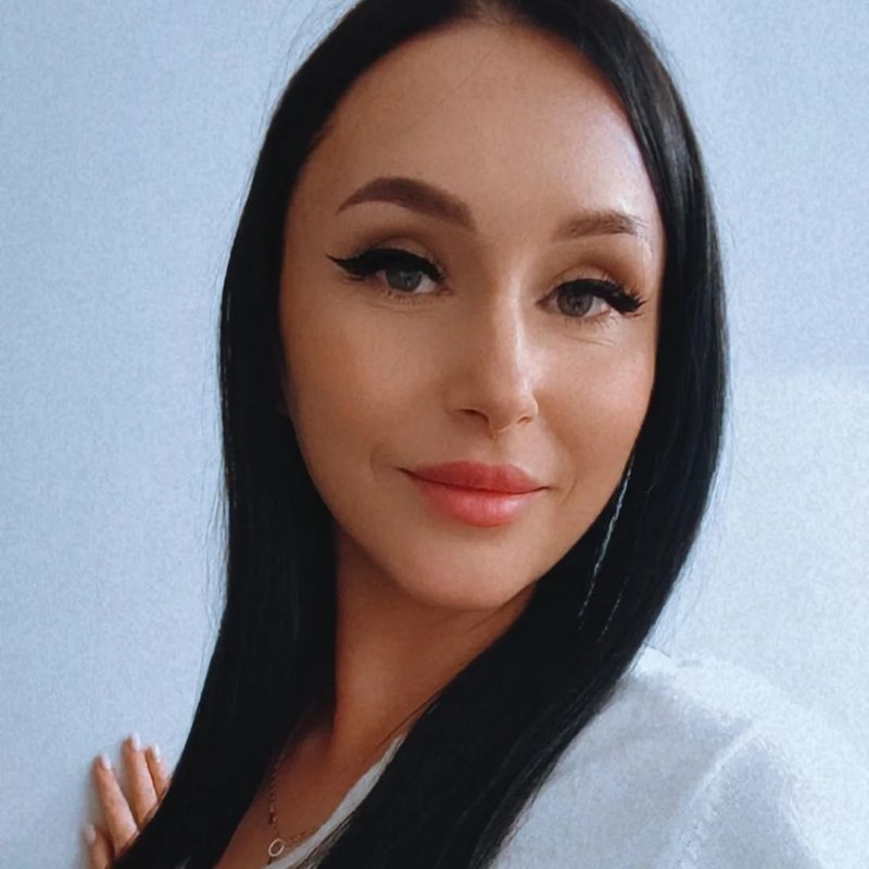 Ковалева Марина