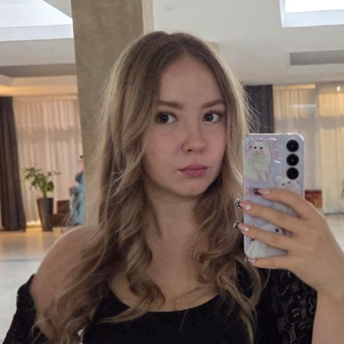 Полина