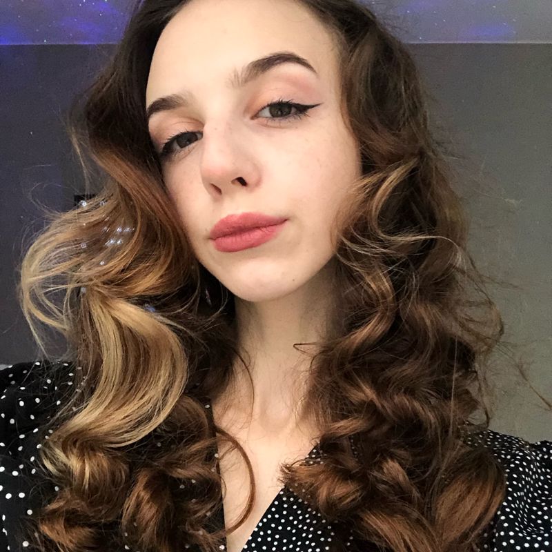 Головина Анна