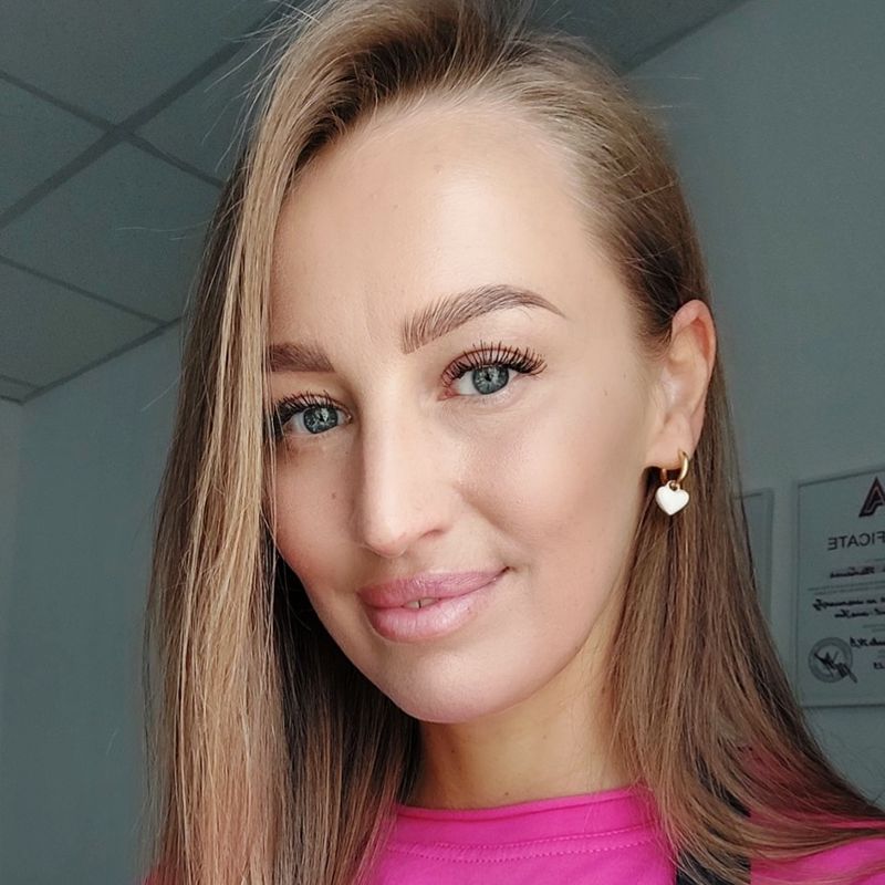 Наталья Ложникова