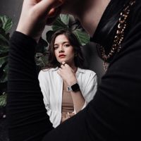 Полина
