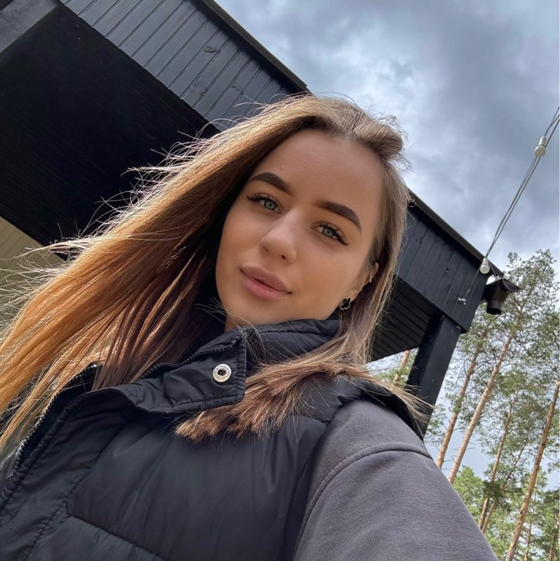 Сураева Арина