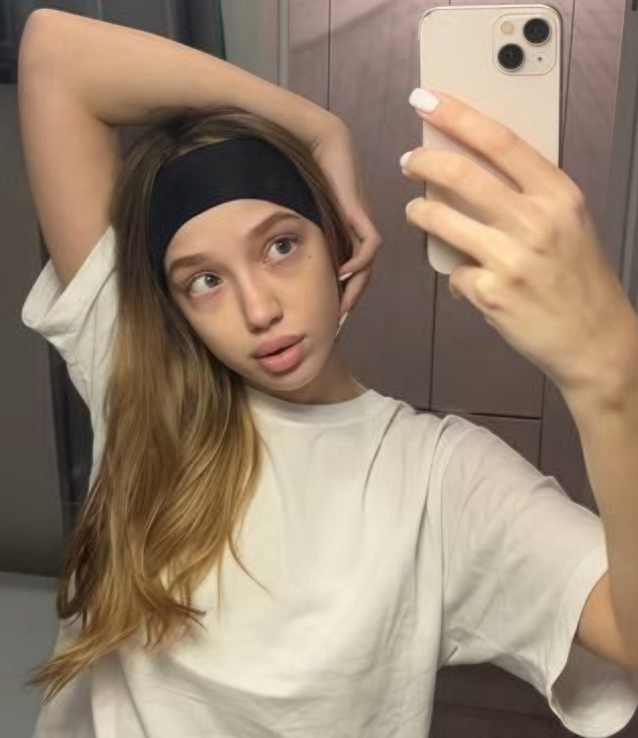 Полина qlashesbar