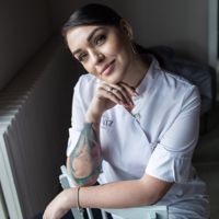 Анна  Жукова