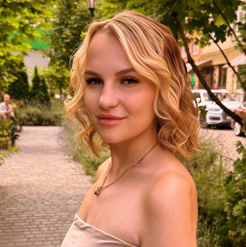 Рецова Анна