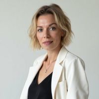 Коллякова Елена