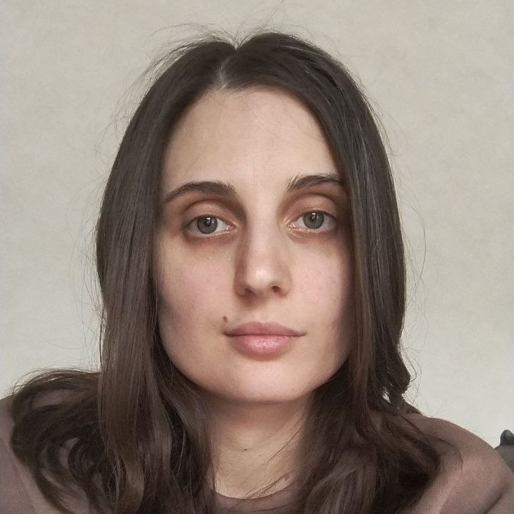 Алина