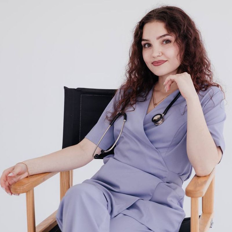 Бахтинова Анна
