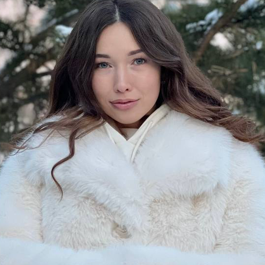 Алина