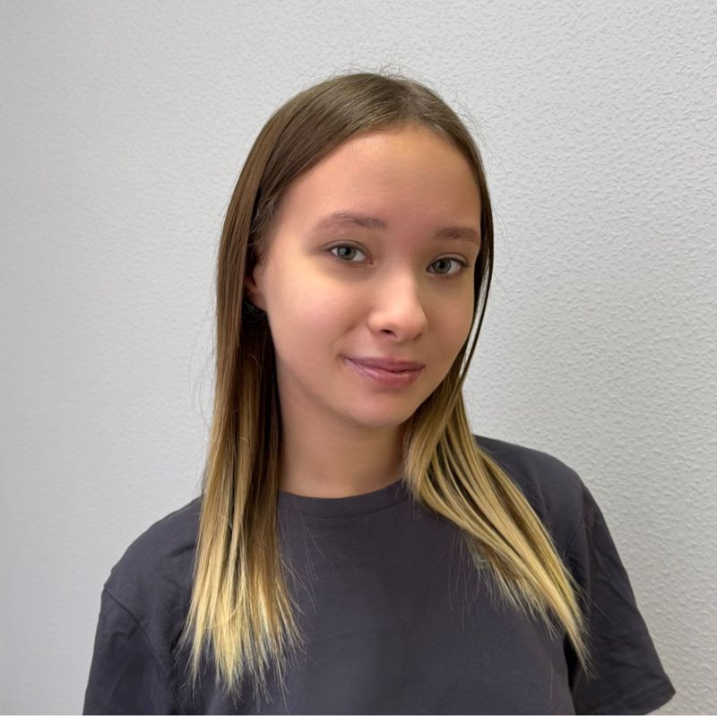 Полина