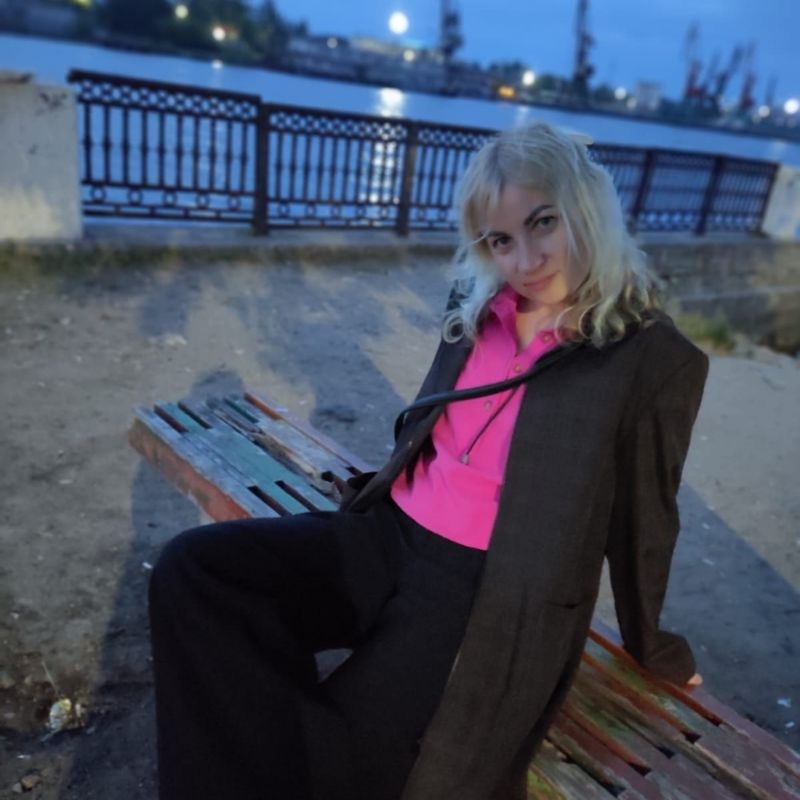 Букарева Оля