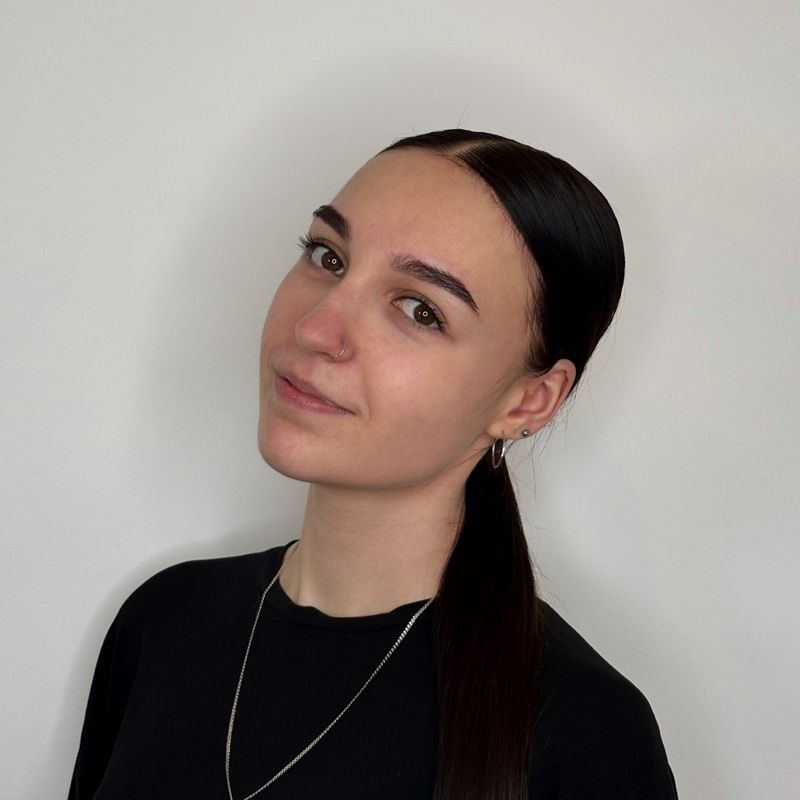 Алина