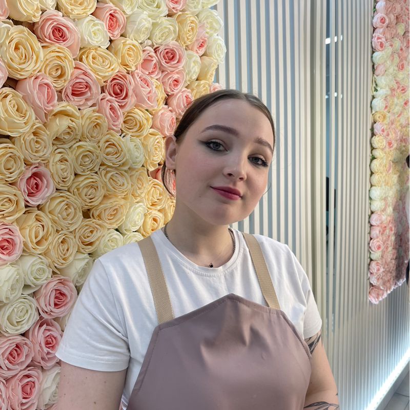 Полина