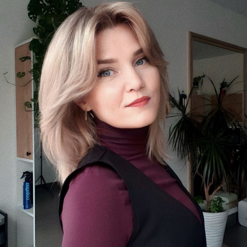 Поваляева Вероника
