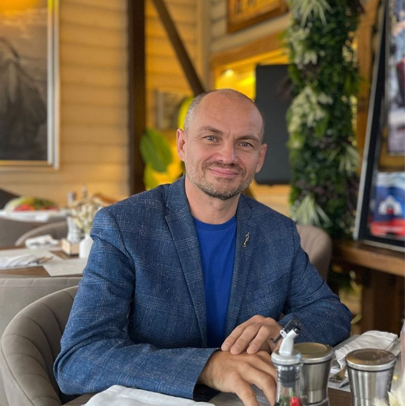 Исаев Виктор