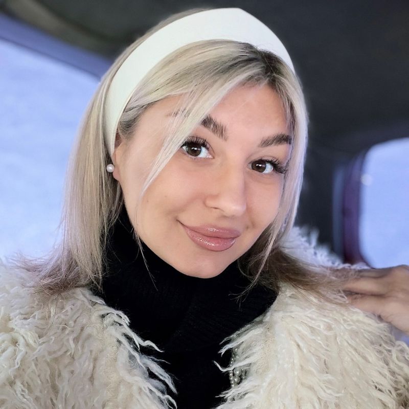 Никонова Евгения