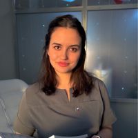 Полина