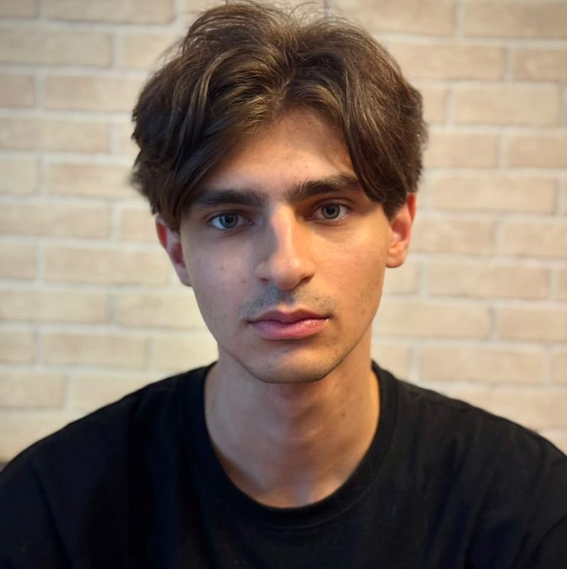 Александр