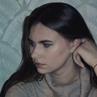 Полина
