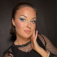 Анна Бушманова