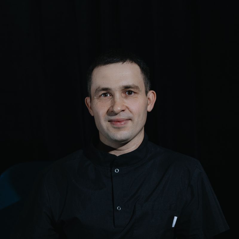 Денис