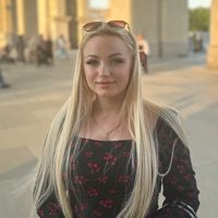 Полина