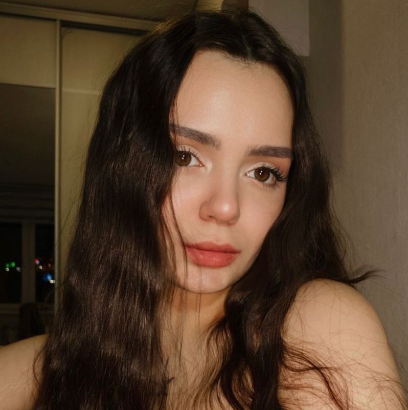 Эвелина принимает Зорге,16
