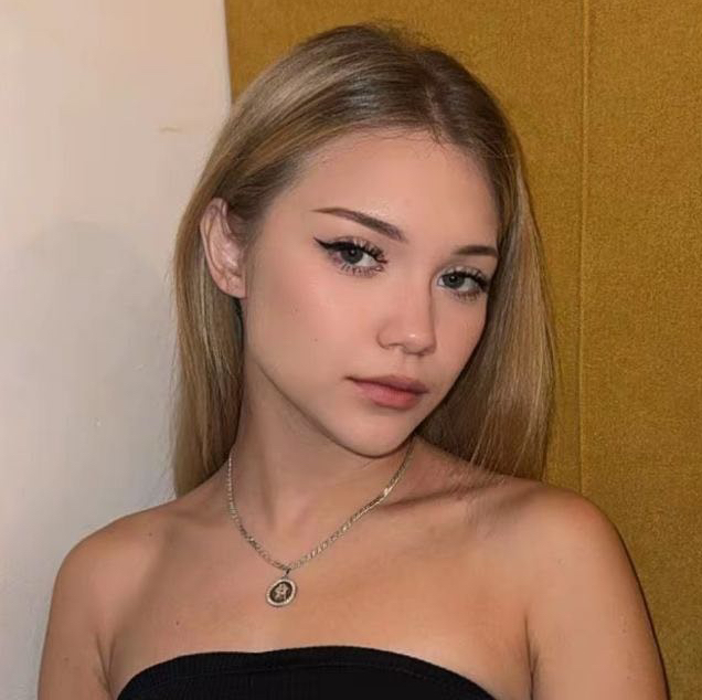 Муллагулова Аделина