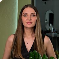 Никандрова Юлия