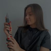 Л. Яна