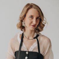 Тата Основатель Студии
