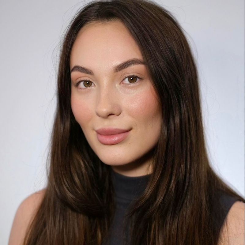 Алина
