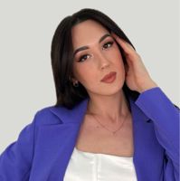 Русакова Арина