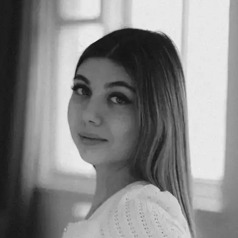 Алина
