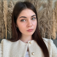 Полина